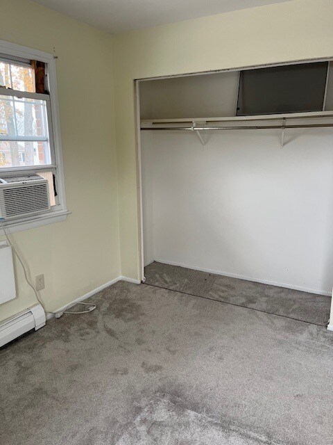 Building Photo - 100 Silliman St