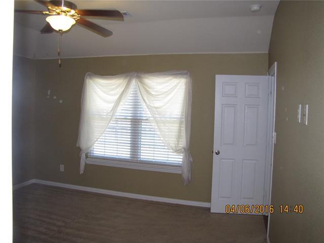 Building Photo - 4200 Ridgewood Rd