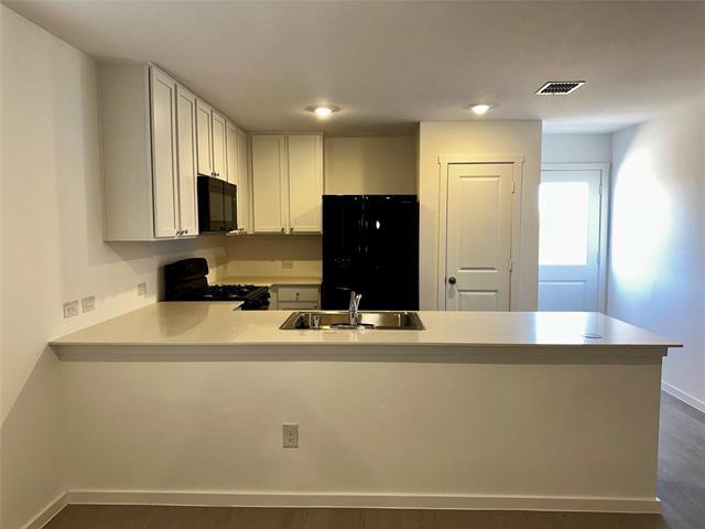 Building Photo - 2105 Sulky Ln