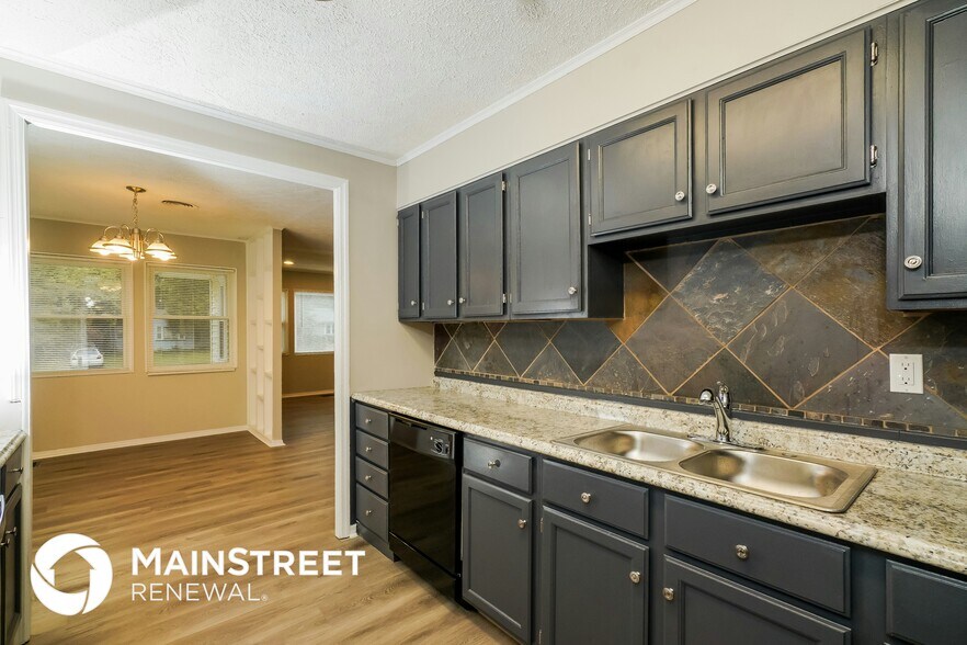 Building Photo - 279 Granvil Dr