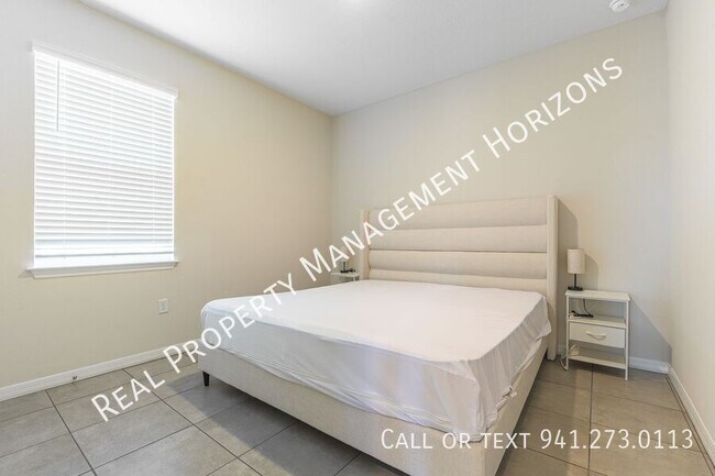 Building Photo - 3637 Turning Tides Ter