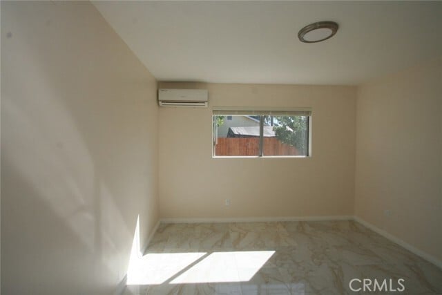 Building Photo - 140 N Earle St