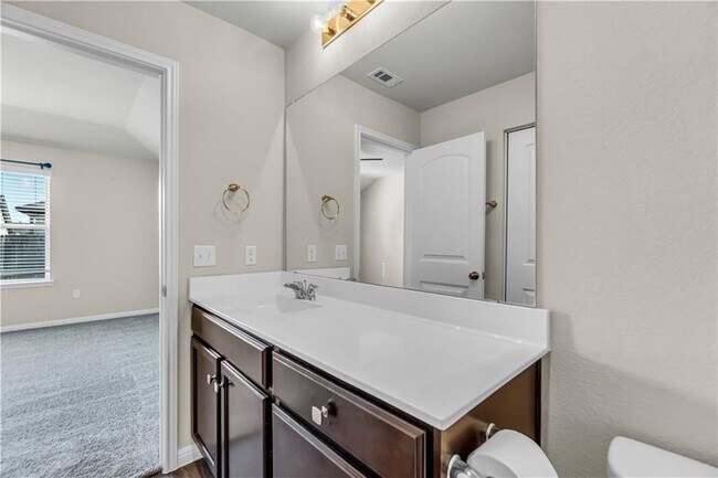 Building Photo - 200 Sandhill Piper St