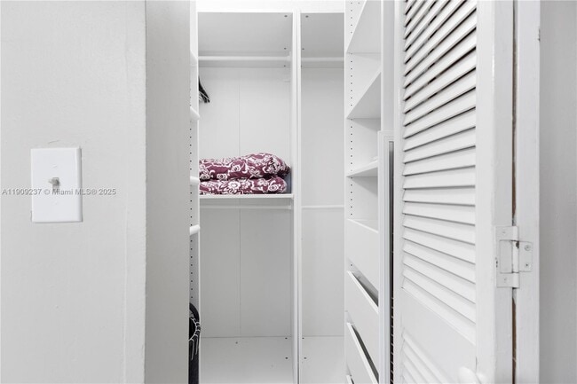 Building Photo - 4500 NW 5th St