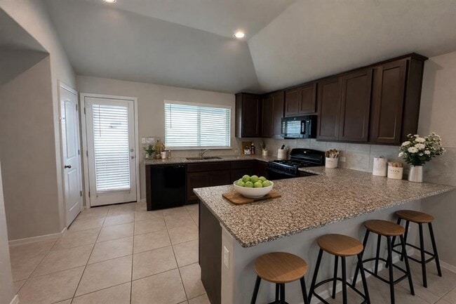 Building Photo - 251 Tempest Trl