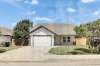 Building Photo - 4500 Acers Ln