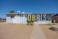 Building Photo - Great Home Located in Eloy at a Great Price!