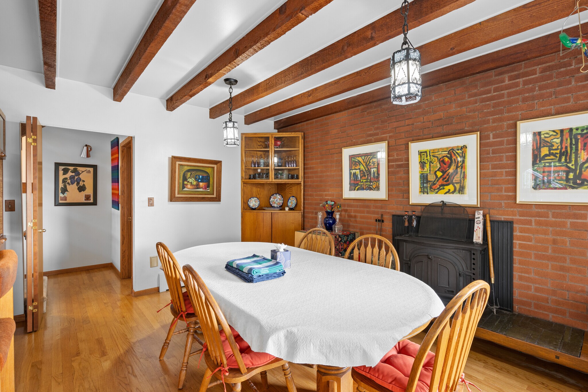 Building Photo - 6008 SW 21st Ave