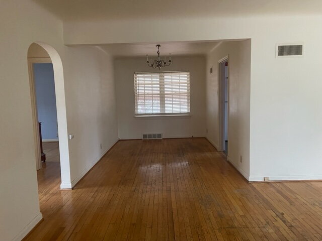 Building Photo - Spacious 2-Bedroom Home with Fireplace, Bonus Room, Fenced Yard & Garage