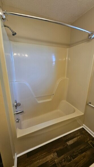 Building Photo - 4465 Ellis Cir NW