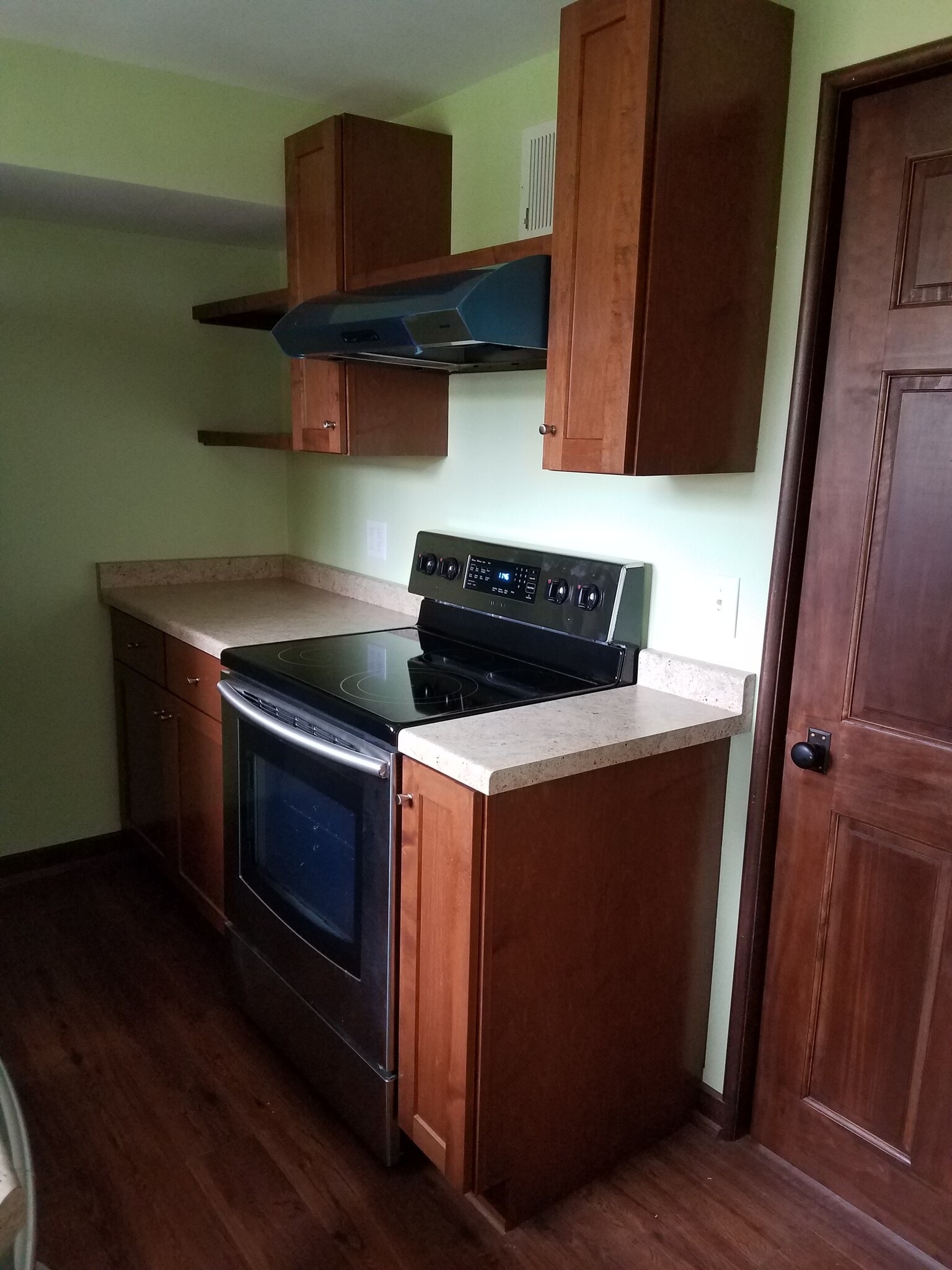 Building Photo - 5920 Dendron Ln