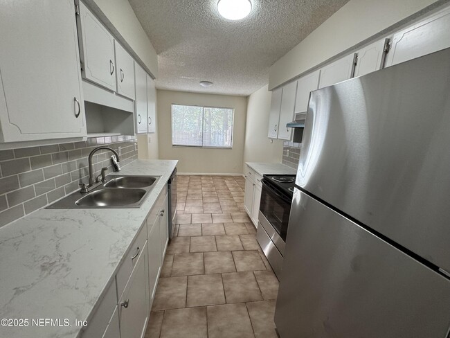 Primary Photo - 4262 Winderpark Ct