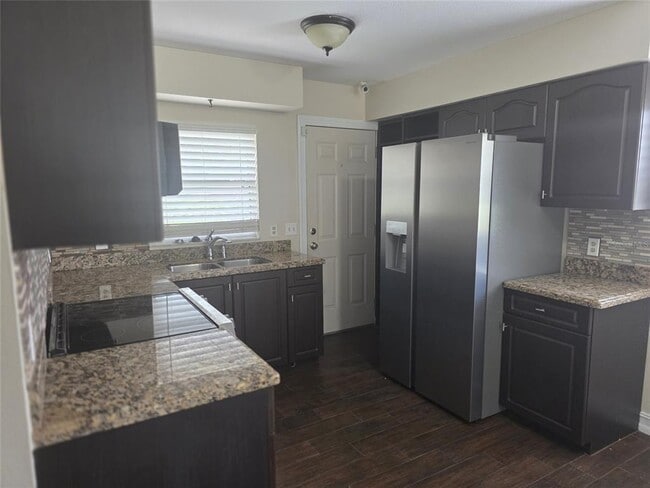 Building Photo - 603 Citrus Ave