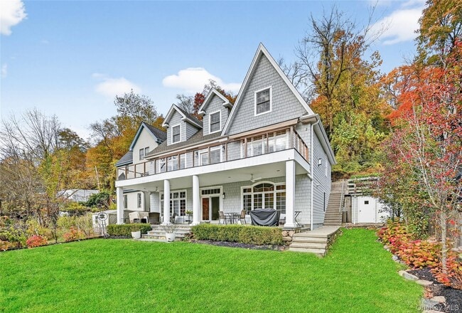 Building Photo - 165 Piermont Ave