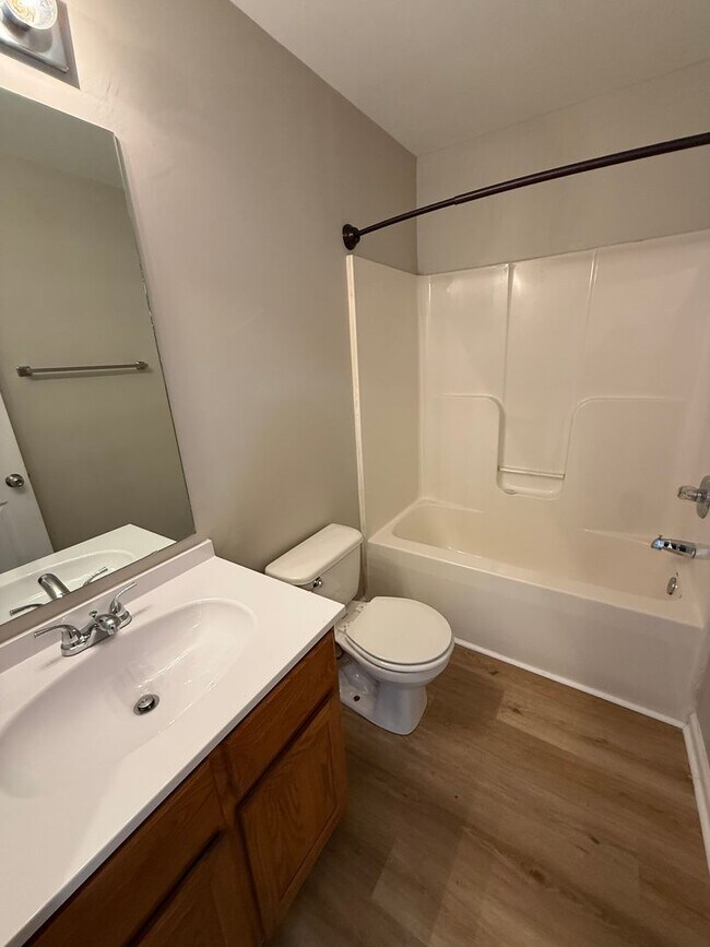 Building Photo - Beautiful House with Privacy