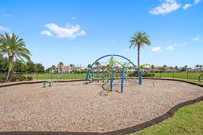 Building Photo - 15699 Panther Lake Dr