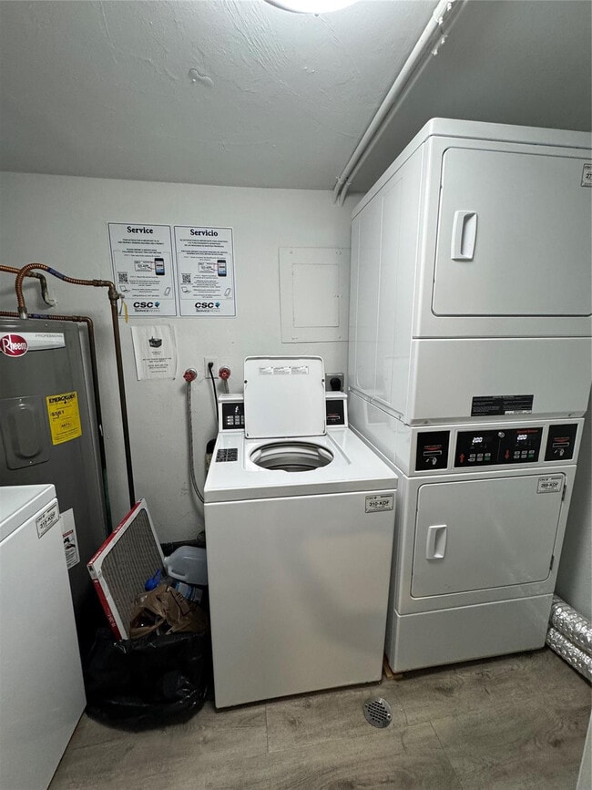 Building Photo - 3800 Galt Ocean Dr