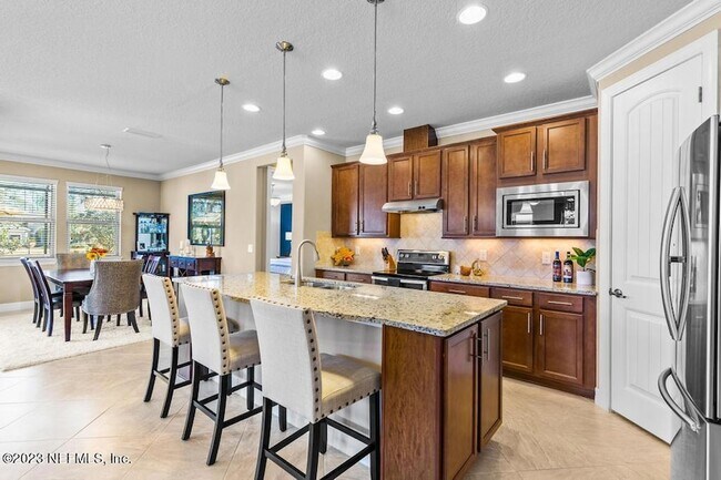 Building Photo - 280 Winding Path Dr