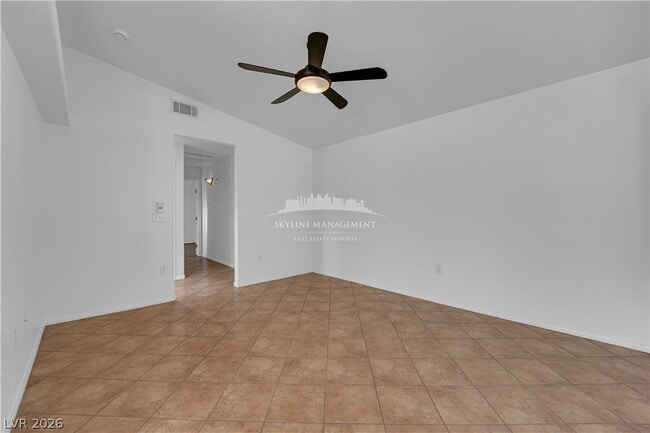 Building Photo - 520 Arrowhead Trail