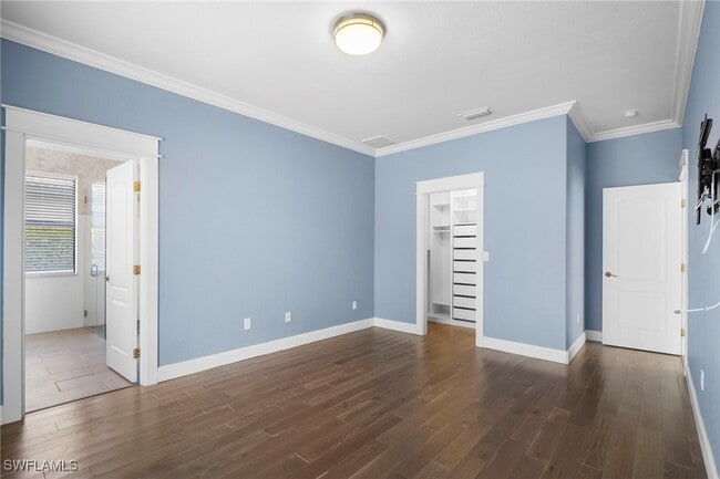 Building Photo - 12129 Country Day Cir