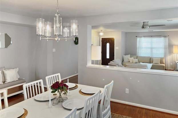 Building Photo - 21235 Bending Green Way