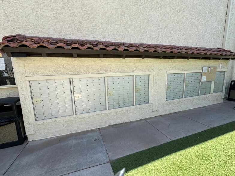 mailboxes - 11011 N 92nd St