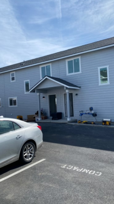 Building Photo - 2813 W Marina Dr