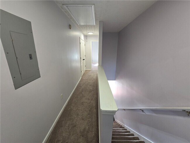 Building Photo - 2372 Johnson Rd NE