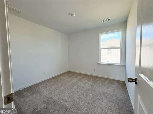 Building Photo - 220 Hickory Rdg Trl