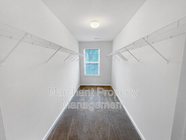 Building Photo - 47 Granite Ln