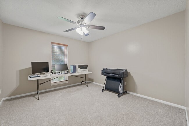 Building Photo - 18823 Cypress Church Rd