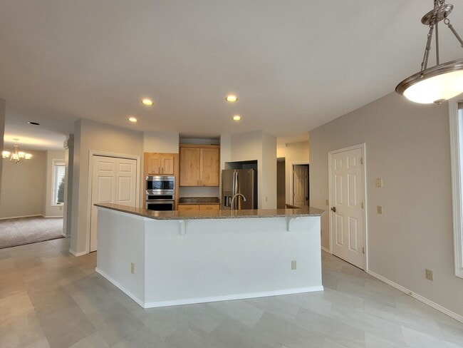 Building Photo - 18530 King Eider Ln
