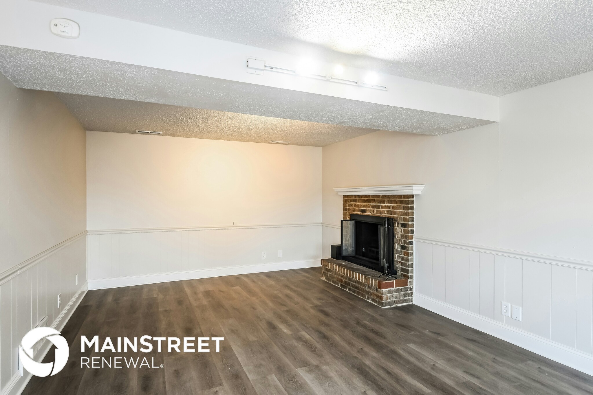 Building Photo - 1748 Scenic Meadows Dr