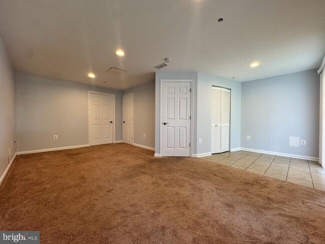 Building Photo - 636 Tantallon Ct