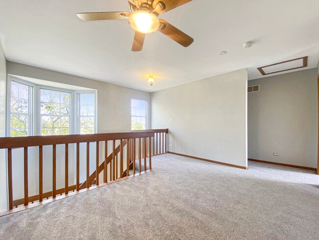 Building Photo - 17617 Horseshoe Ln