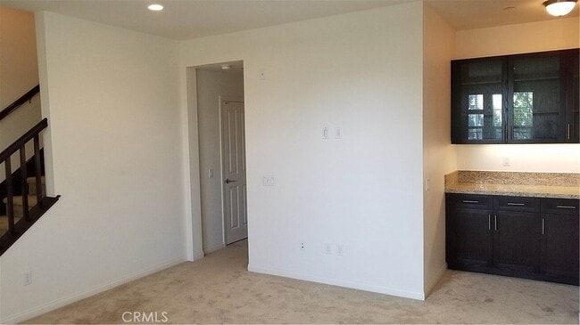 Building Photo - 908 N Acacia Ct