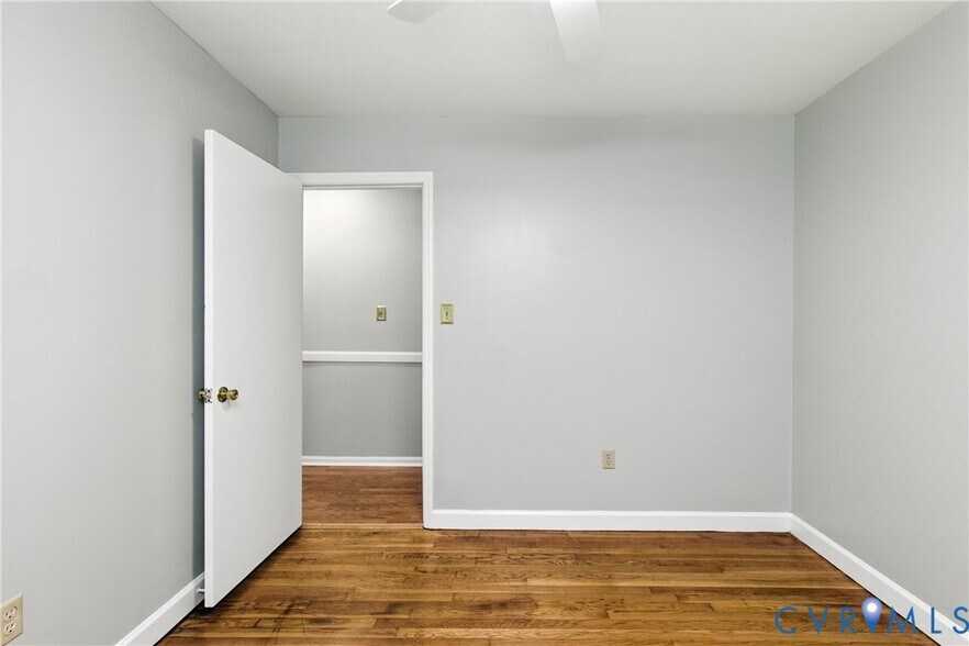 Building Photo - 2111 Clary Rd