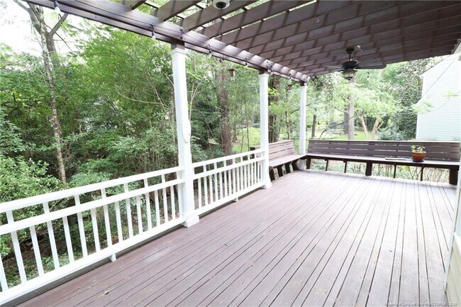 Building Photo - 107 Hardaway Ct