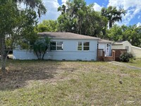 Building Photo - Eustis - 3 Bedroom, 1 Bathroom – $1795