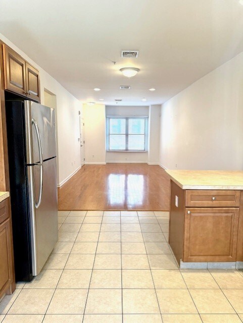 Open Concept Living/Dining Room - 18 Baldwin St