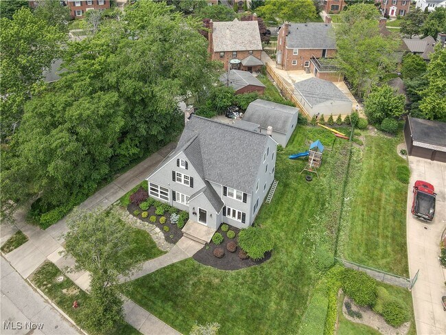 Building Photo - 2616 Traymore Rd