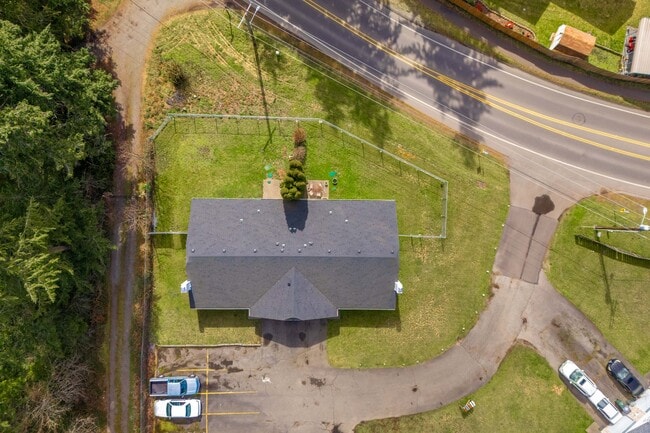 Ariel view - 523 159th St E