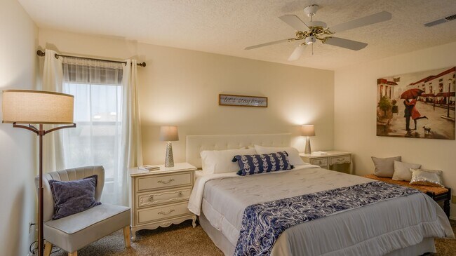 Building Photo - FULLY Furnished Rio Rancho Home, Utilities...