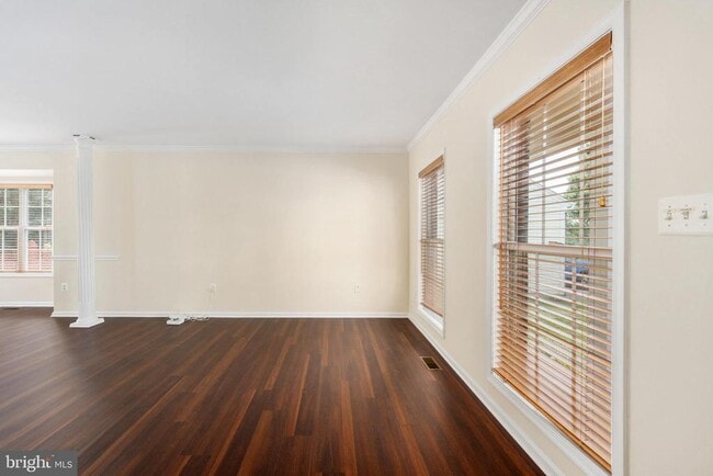 Building Photo - 12907 Martingale Ct