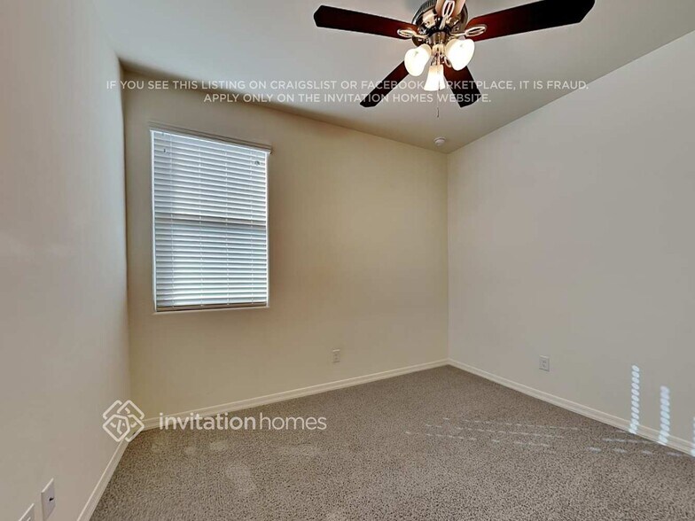 Building Photo - 5709 W Atlantis Ave