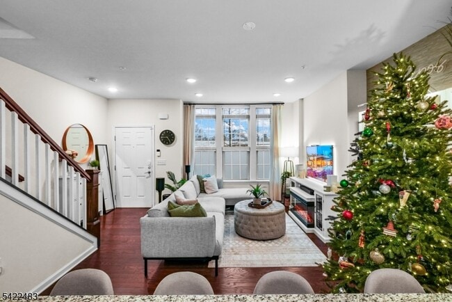 Building Photo - 101 Robeson St