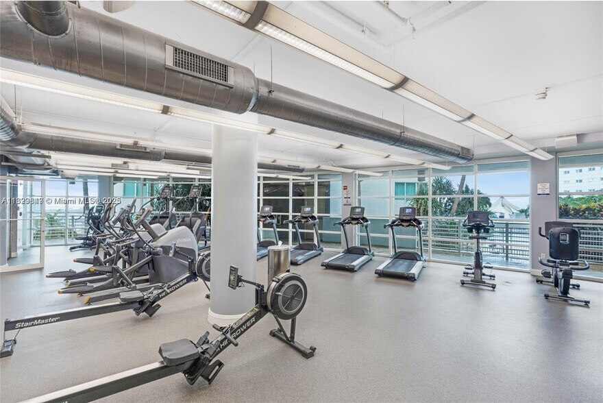 Building Photo - 244 Biscayne Blvd