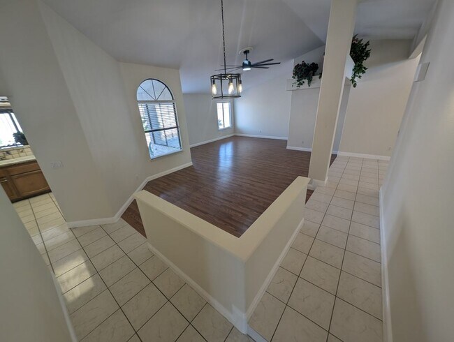 Building Photo - 3609 N Maverick St