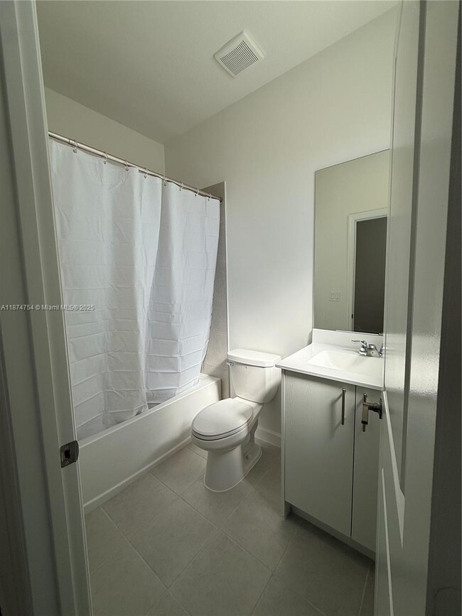 Building Photo - 35630 SW 178th Ct