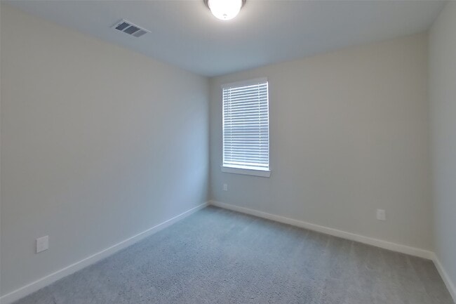 Building Photo - 4908 San Fabiano Ct